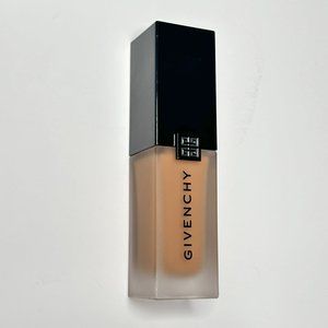 Givenchy Prisme Libre Skin-Caring Glow Foundation N° # 4-W307